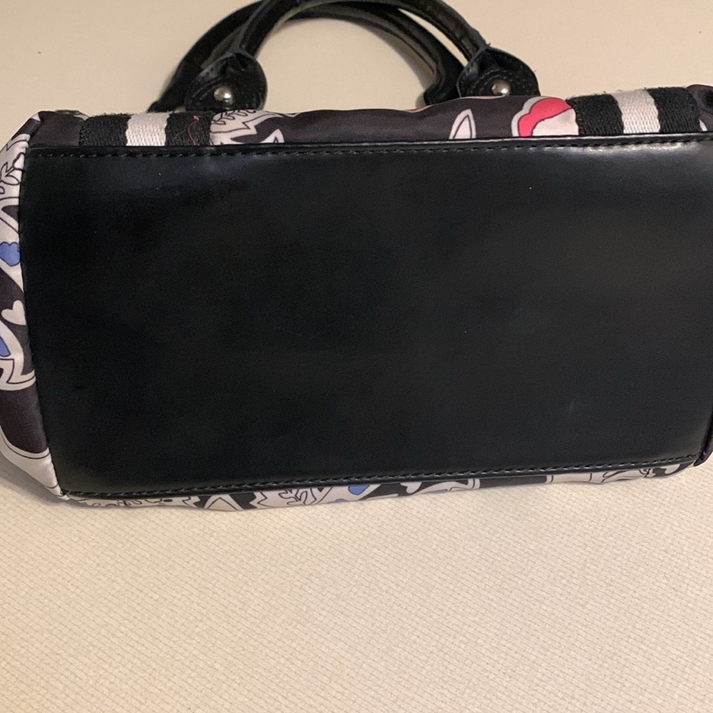 Tyler Rodan Purse - Picture 8 of 8